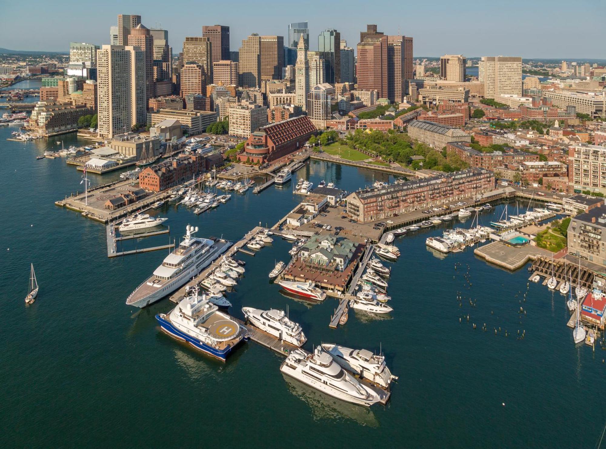 Boston Yacht Haven Hotel Buitenkant foto